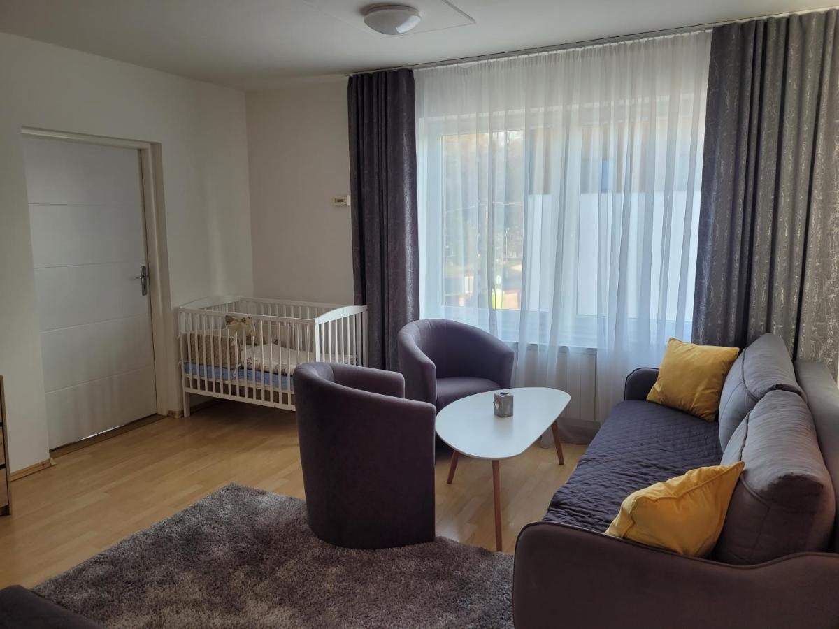 Apartman Centrum V Sukromi Restauracia U Jakuba مارتون المظهر الخارجي الصورة